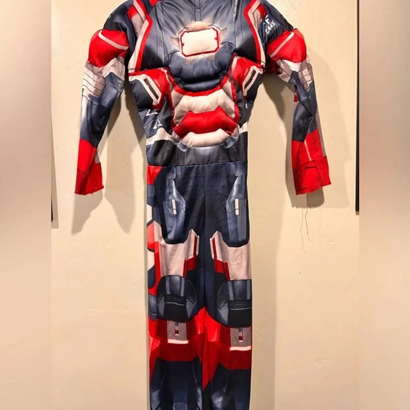 CHILDREN’S SIZE S/SIZE 6 IRON MAN 3 HALLOWEEN COSTUME. ONE PIECE. PULL ON. - Picture 3 of 6